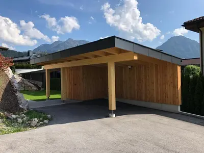 Das Gebäude in dem sich die Ferienwohnung befindet