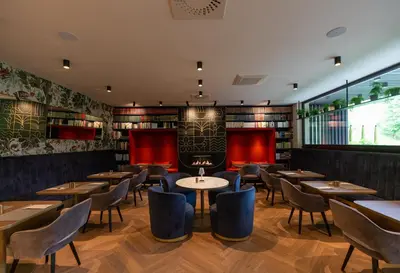Ein Restaurant oder anderes Speiselokal in der Unterkunft Goldstück - Adults Only