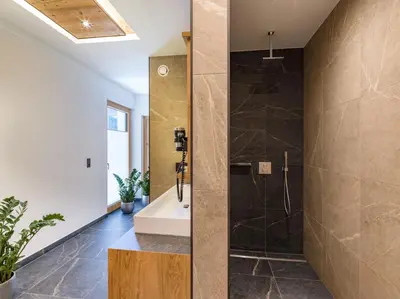 Ein Badezimmer in der Unterkunft Das Bergjuwel