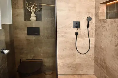 Ein Badezimmer in der Unterkunft Appartement Edelschwarz
