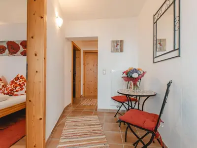 Ein Sitzbereich in der Unterkunft Chalet Ferienhaus Taubenstein by Interhome