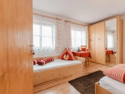 Ein Bett oder Betten in einem Zimmer der Unterkunft Apartment Apartment Taubenstein by Interhome