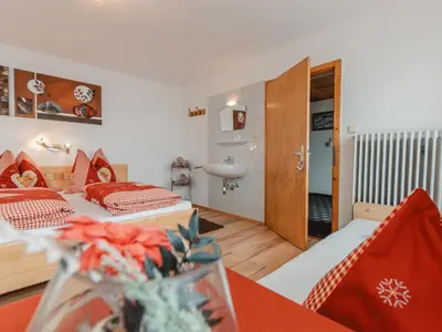 Ein Bett oder Betten in einem Zimmer der Unterkunft Apartment Apartment Taubenstein by Interhome