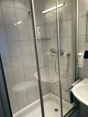 Ein Badezimmer in der Unterkunft Gasthof Wildschönauer Bahnhof