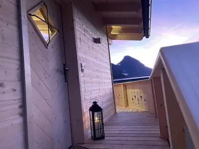 Ein allgemeiner Bergblick oder ein Berglick von der Ferienwohnung aus