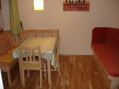 Ein Sitzbereich in der Unterkunft Haus Gföller