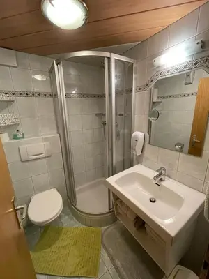 Ein Badezimmer in der Unterkunft Appartement Brandner