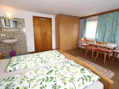 Ein Bett oder Betten in einem Zimmer der Unterkunft Fiechterhof