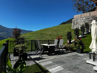 Ein allgemeiner Bergblick oder ein Berglick von der Ferienwohnung aus