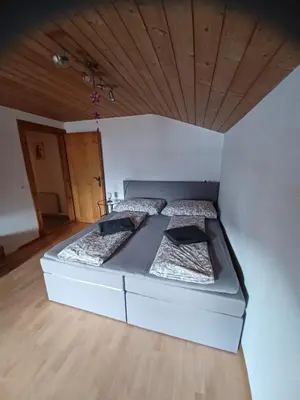 Ein Bett oder Betten in einem Zimmer der Unterkunft Fewo Christina