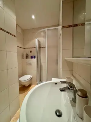 Ein Badezimmer in der Unterkunft MB Apartment