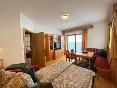 Ein Sitzbereich in der Unterkunft MB Apartment