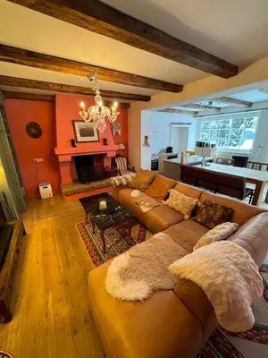 Ein Sitzbereich in der Unterkunft Alpines Appartement in Reith bei Kitzbühel