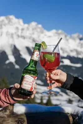 Getränke in der Unterkunft Mountain Residence