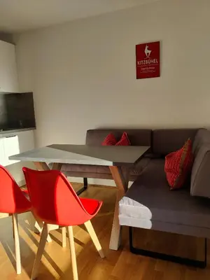 Ein Sitzbereich in der Unterkunft NA-Home Kitzbühel