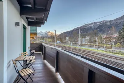 Ein allgemeiner Bergblick oder ein Berglick von der Ferienwohnung aus
