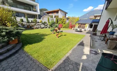 Ein Garten an der Unterkunft Zillertal Center Apartment Villa