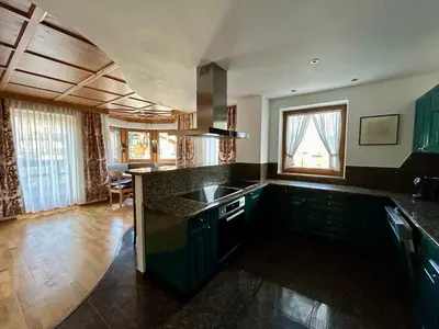 Küche/Küchenzeile in der Unterkunft 145m2Ferienwohnung Haas