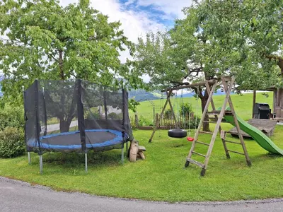 Ein Kinderspielbereich in der Unterkunft Chalet Platzl