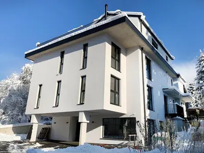 Das Gebäude in dem sich die Ferienwohnung befindet