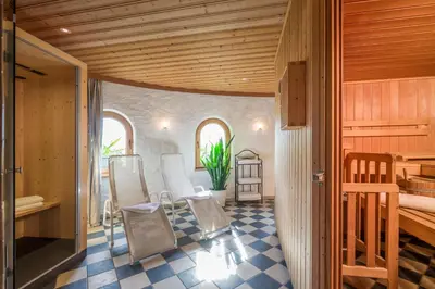 Ein Sitzbereich in der Unterkunft Gästehaus Rauch