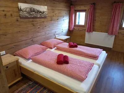 Ein Bett oder Betten in einem Zimmer der Unterkunft Hennleiten Hof
