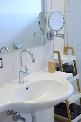 Ein Badezimmer in der Unterkunft Haus Joan - Apartments