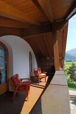 Ein allgemeiner Bergblick oder ein Berglick von der Ferienwohnung aus
