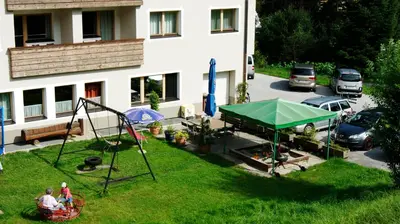Ein Garten an der Unterkunft Haus Rainer