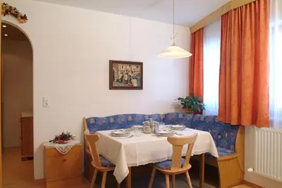 Ein Sitzbereich in der Unterkunft Landhaus Stefanie