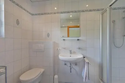 Ein Badezimmer in der Unterkunft Landhaus Stefanie