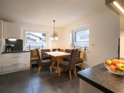Küche/Küchenzeile in der Unterkunft Ferienwohnung Emmerenzia