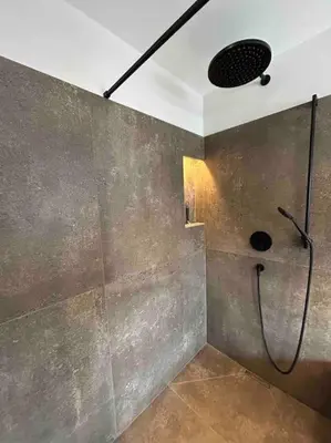 Ein Badezimmer in der Unterkunft Spa, Sport & City Luxury Ski-in Ski-Out Apartment
