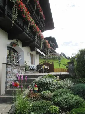 Ein Balkon oder eine Terrasse in der Unterkunft Haus Bergfried