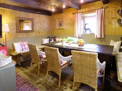 Ein Sitzbereich in der Unterkunft Farmhouse in Hollersbach near KitzSki