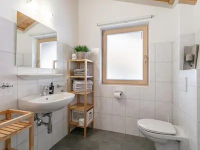 Ein Badezimmer in der Unterkunft Dubbel Dik Hout