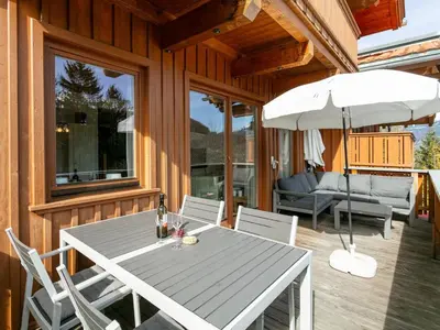 Ein Balkon oder eine Terrasse in der Unterkunft Dubbel Dik Hout
