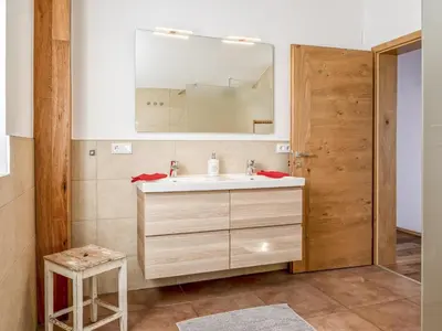 Ein Badezimmer in der Unterkunft Linden Platzl