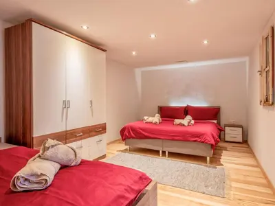 Ein Bett oder Betten in einem Zimmer der Unterkunft Kraftplatz am Litzlhof Large