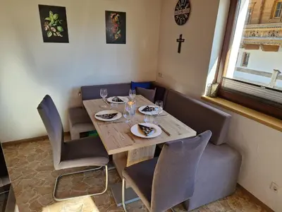 Ein Sitzbereich in der Unterkunft Appartement Sarah