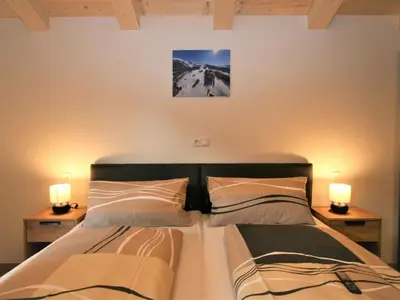 Ein Bett oder Betten in einem Zimmer der Unterkunft Apartment Johann by Interhome