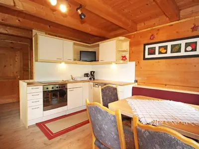 Küche/Küchenzeile in der Unterkunft Apartment Untererhof-3 by Interhome