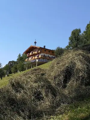 Das Gebäude in dem sich die Ferienwohnung befindet