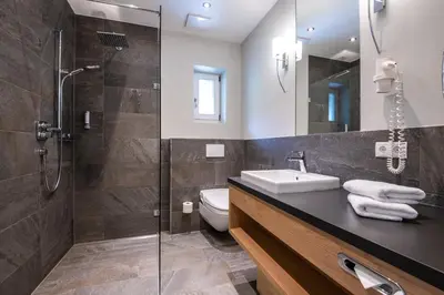 Ein Badezimmer in der Unterkunft Chalet Isabella