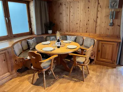 Ein Sitzbereich in der Unterkunft Apartment Bergblick