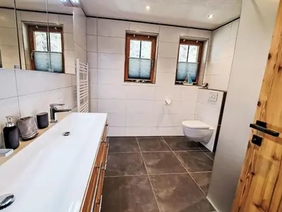 Ein Badezimmer in der Unterkunft Apartment Almidylle by Interhome