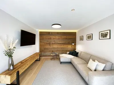 Ein Sitzbereich in der Unterkunft Apartment Chalet Holzerjuwel by Interhome
