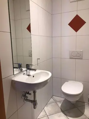 Ein Badezimmer in der Unterkunft Ferienwohnung Kristin Brixen im Thale