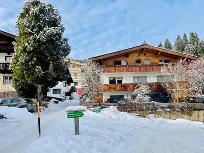 Zirmweg Appartements im Winter