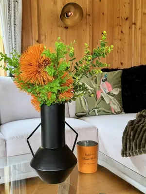 Ein Sitzbereich in der Unterkunft 5* Panorama Chalet mit Sauna by Belle Stay